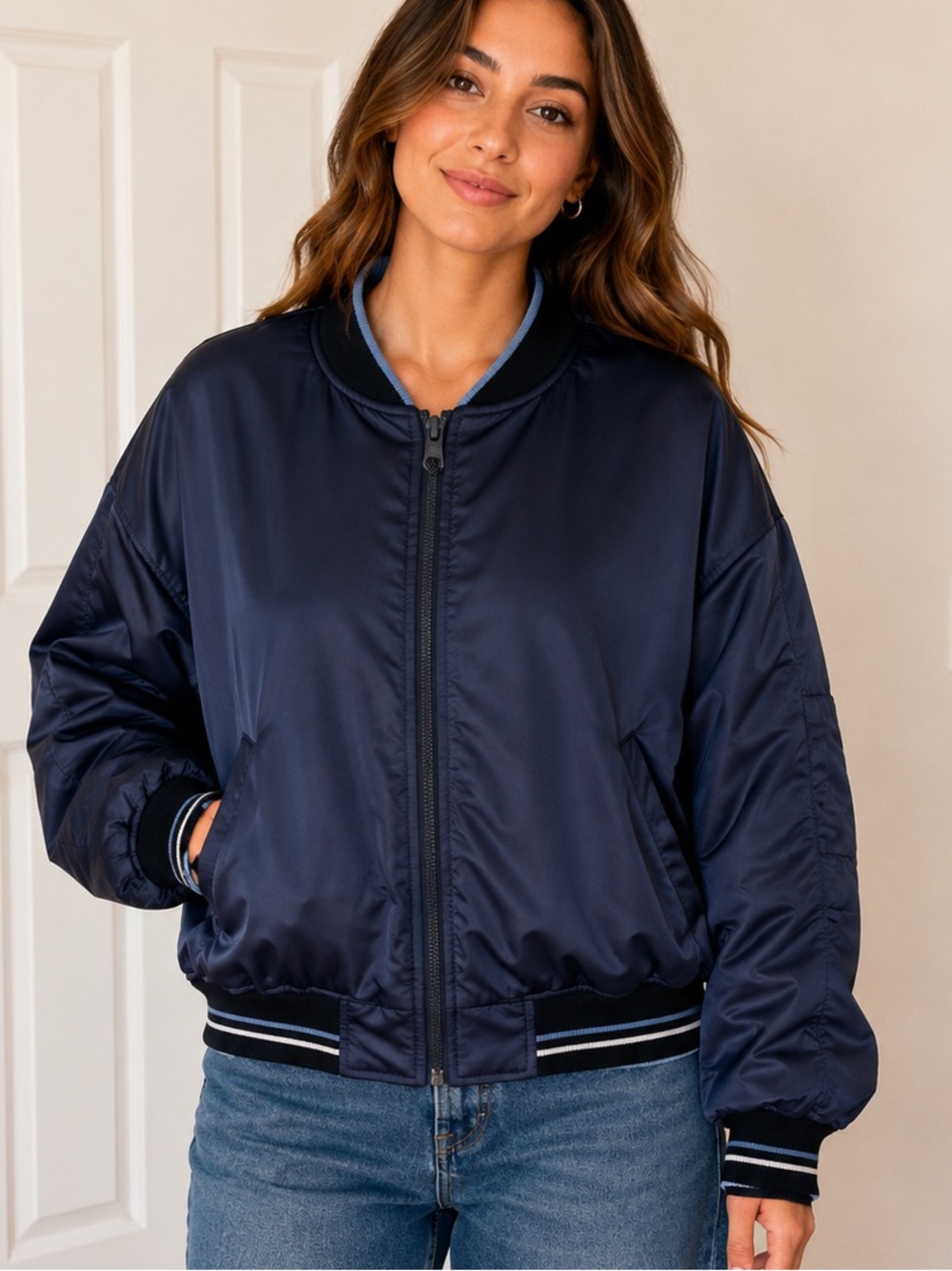 OFFLINE by Aerie Women’s Large Navy Blue Satin Bomber Jacket Fall Winter NWT